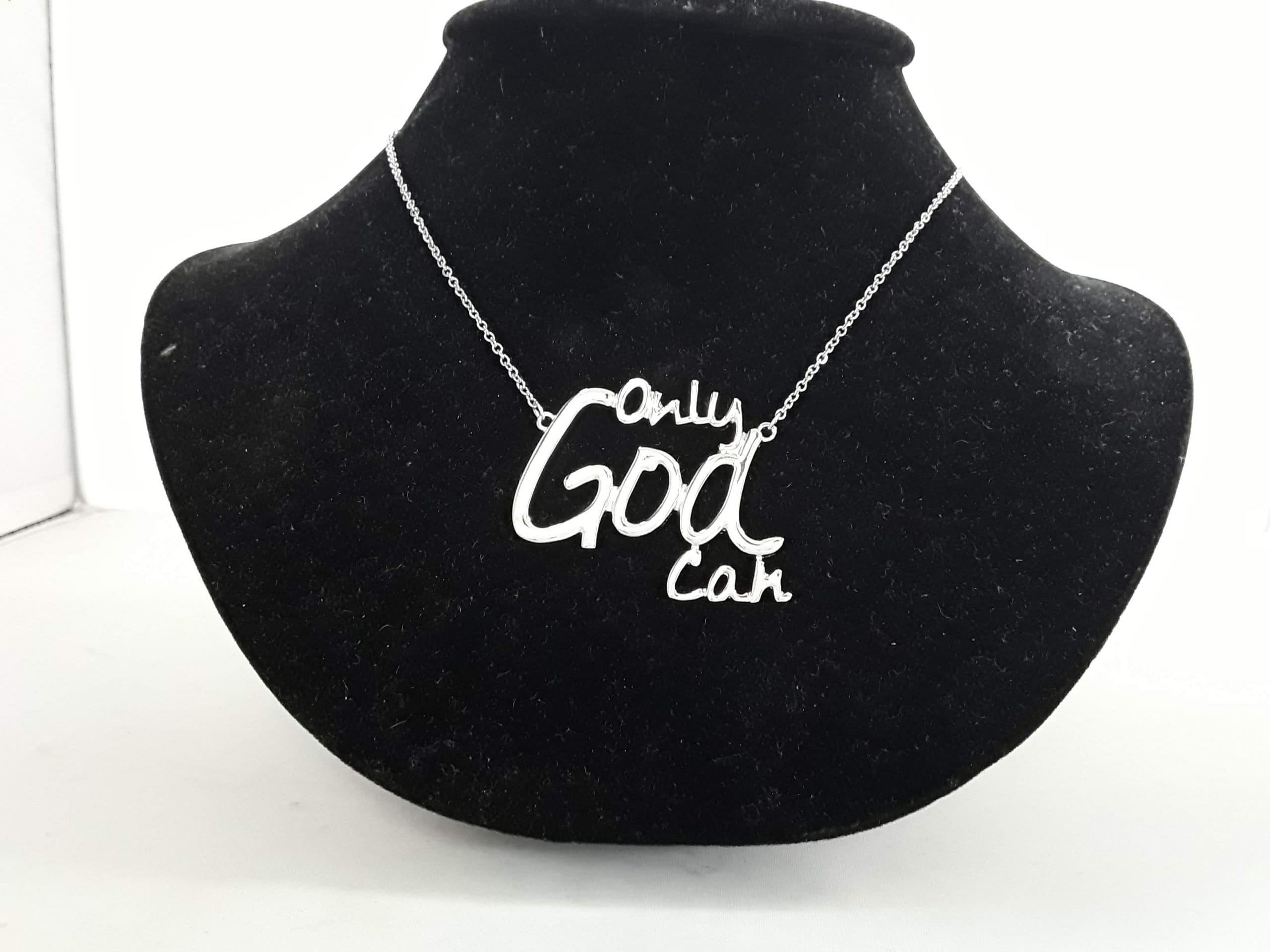 Custom vs Customized Jewelry